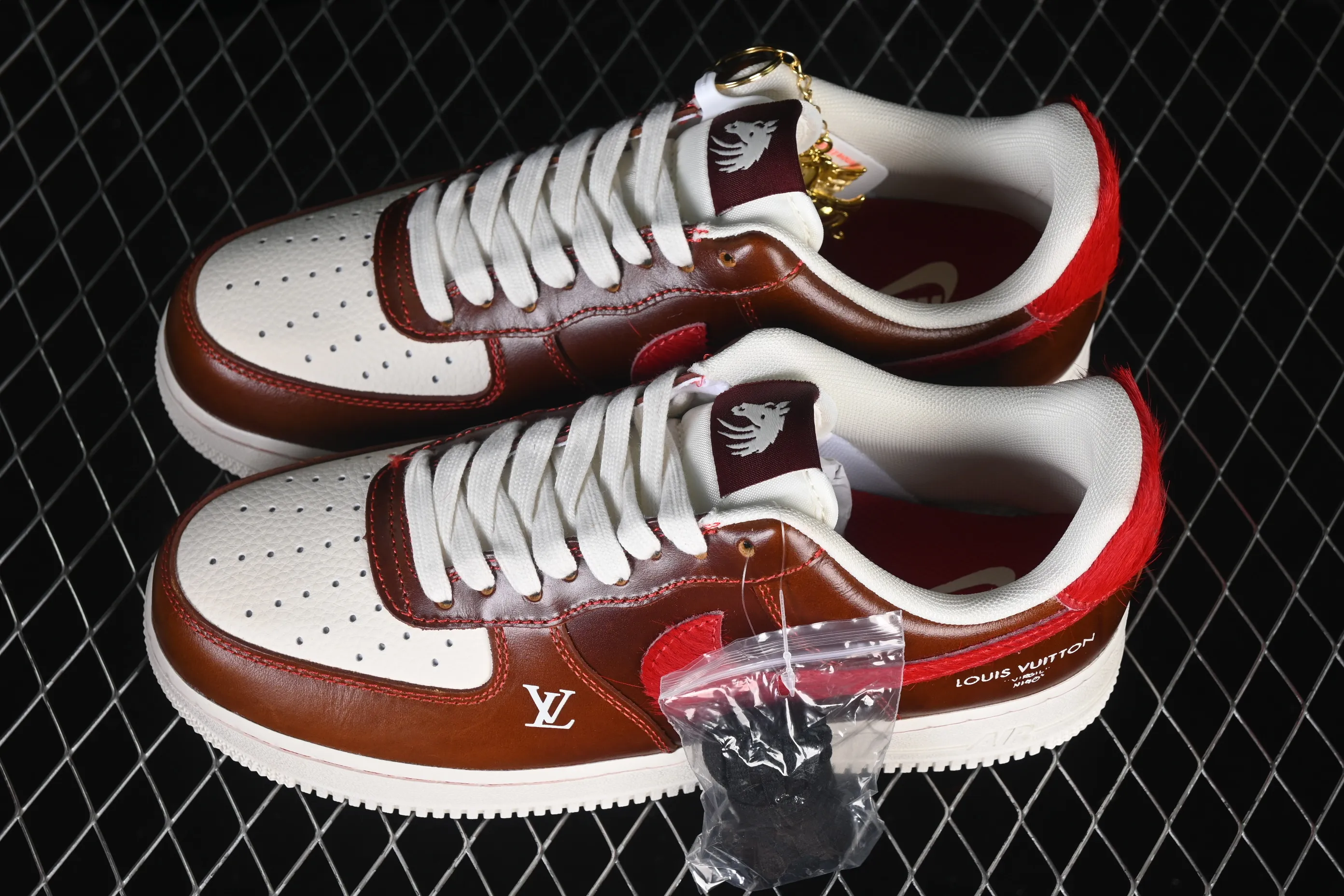 All categories Nk Air Force 1 Air Force series Nk Air Force 1 Low Air Force low-top Nike Air Force 1'07 Low Year of the Horse limited edition Retro brown coffee red Air Force 1 low-top casual sneakers FV3694-103